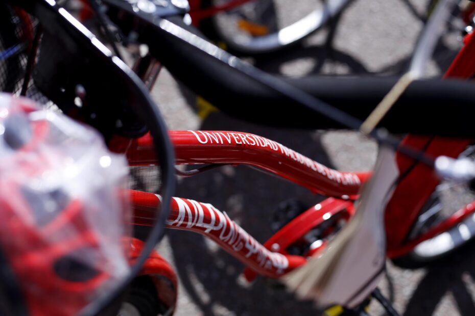 La Universidad Nacional de La Plata realizará una nueva entrega de bicicletas a sus estudiantes.