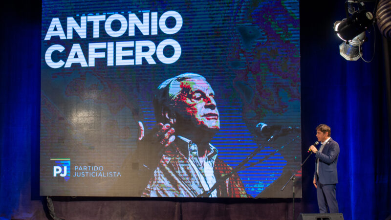 Kicillof participó de un acto en homenaje a Antonio Cafiero