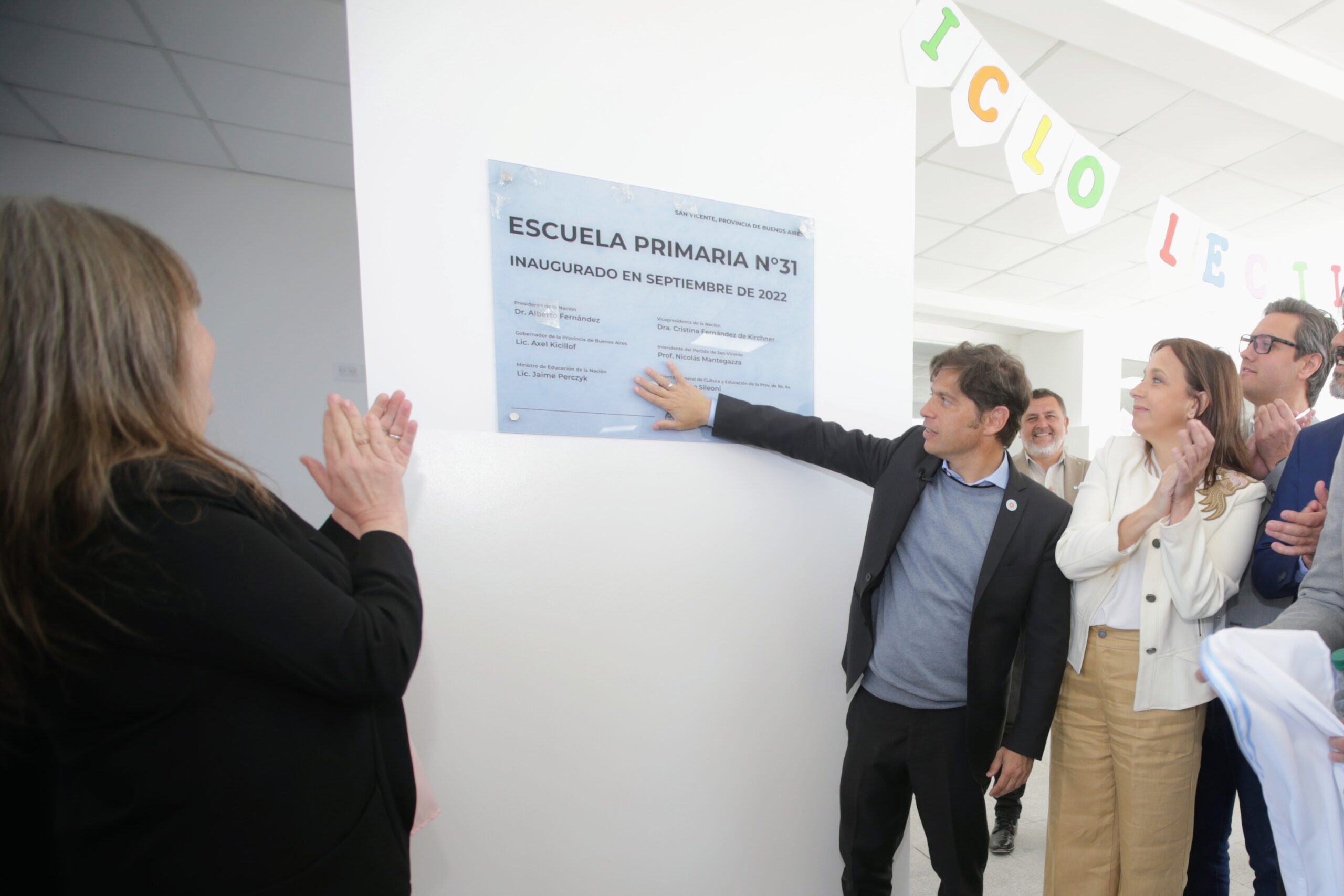 Buenos Aires: Kicillof inauguró tres edificios escolares
