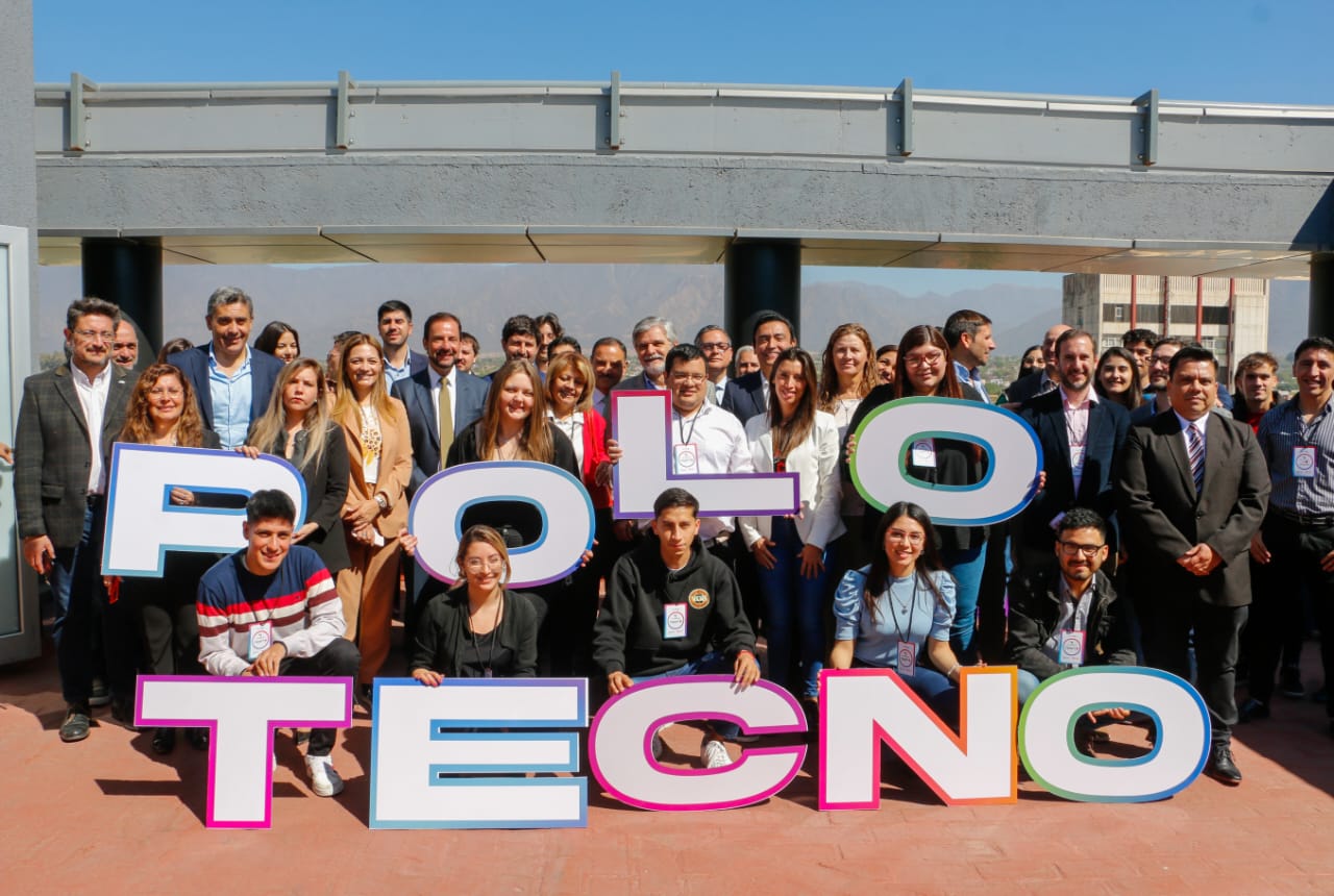 Filmus y Quintela inauguraron el “Polo Tecnológico La Rioja”