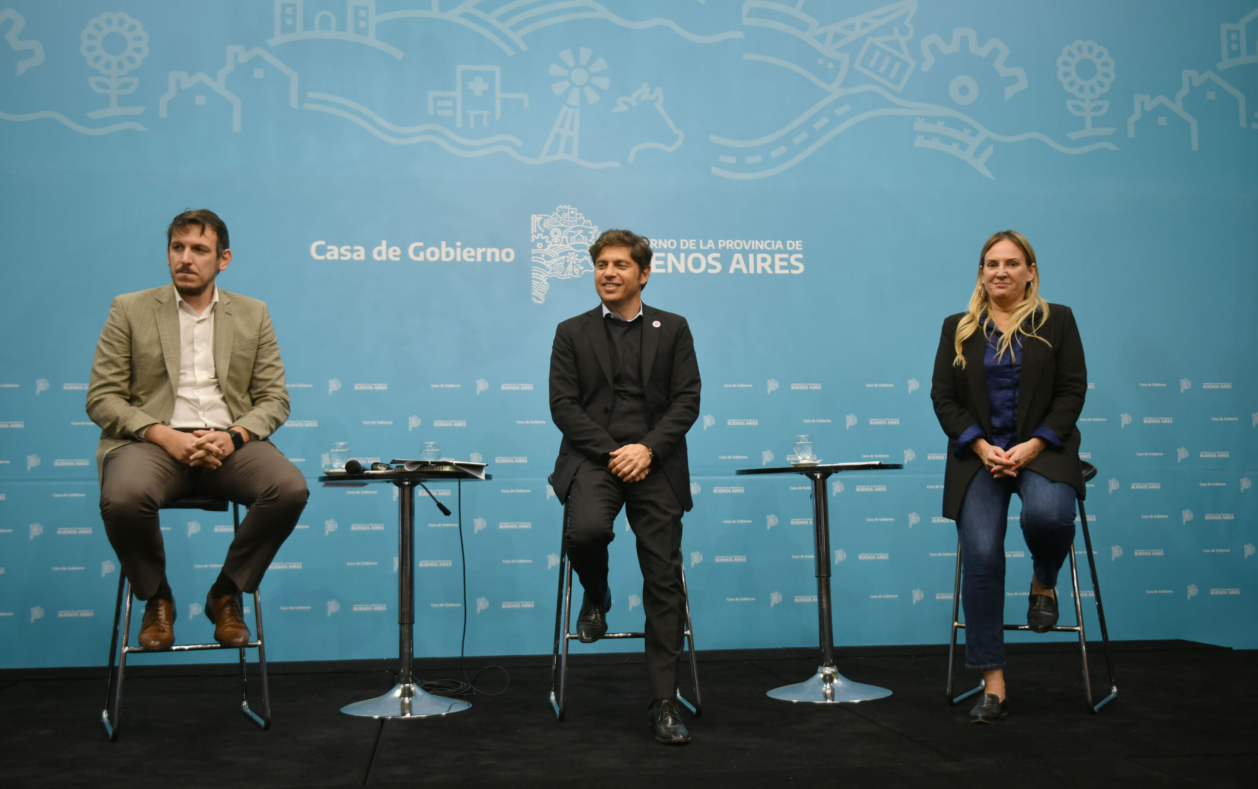 Firman convenios para financiar la compra de bienes en municipios