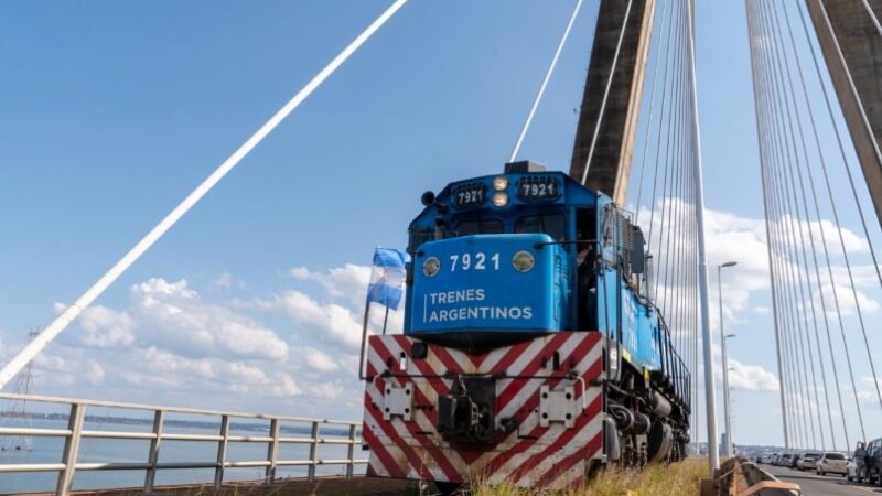 El tren de cargas volvió a cruzar a Paraguay después de 7 años