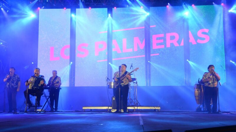 Estelares y Los Palmeras en los festejos de La Plata