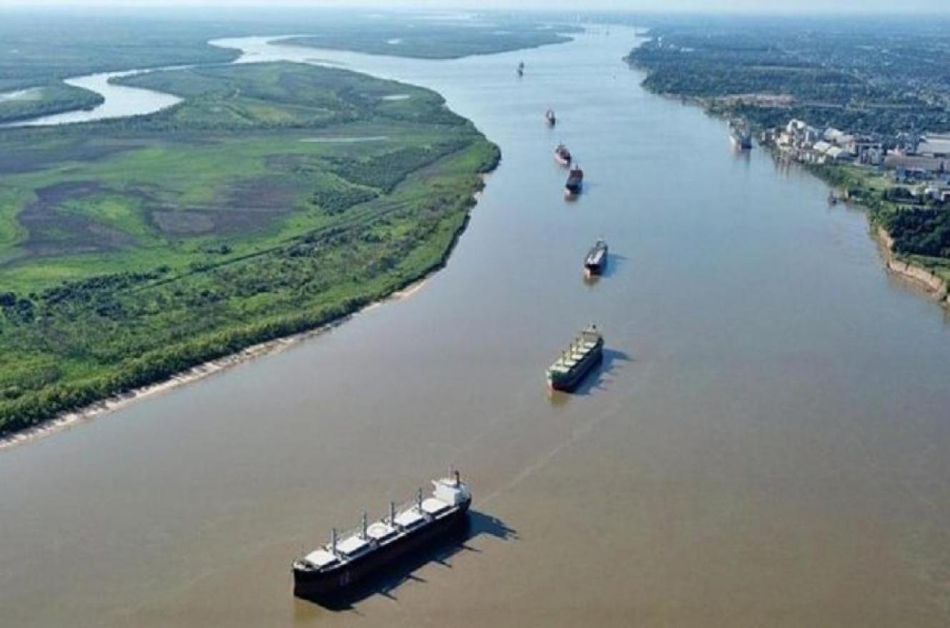 Busca cobrar peaje en el tramo norte de la Via Navegable troncal