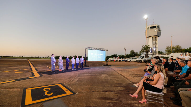 Inauguran obras en el aeropuerto de Posadas