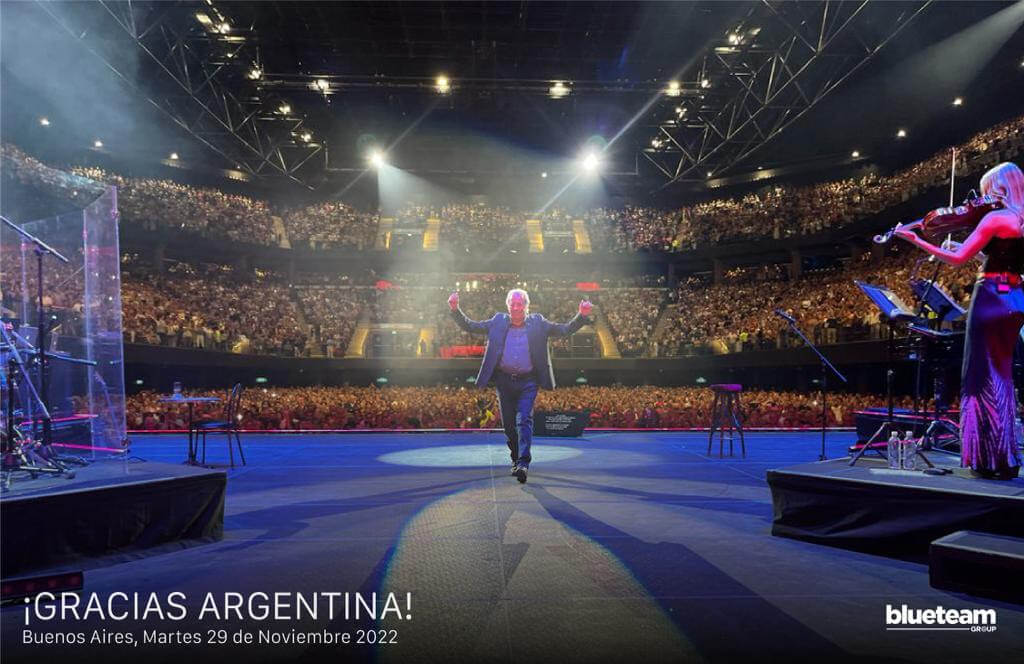 Serrat se despidió de la Argentina a pura emoción