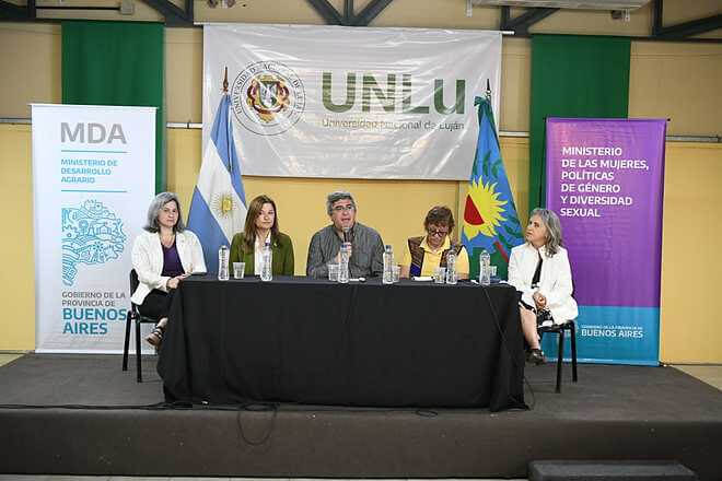 Habrá una línea de financiamiento específica para mujeres rurales
