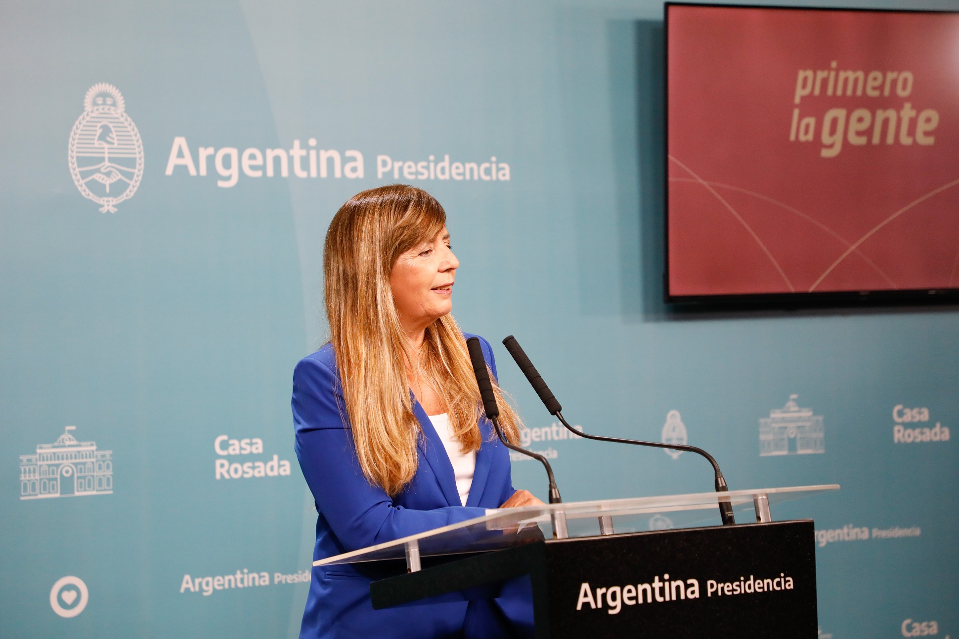 Cerruti confirmó la llegada del canciller alemán