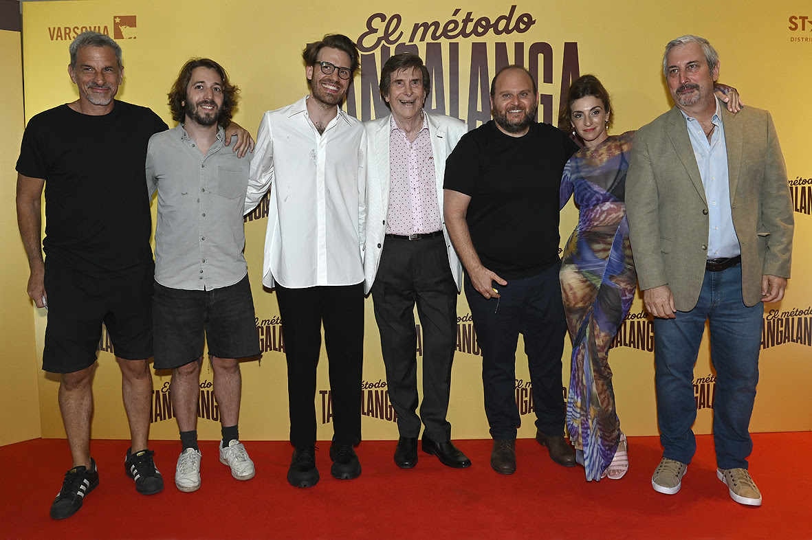 Se realizó el preestreno de «El método Tangalanga» en el complejo Cinépolis Plaza Houssay