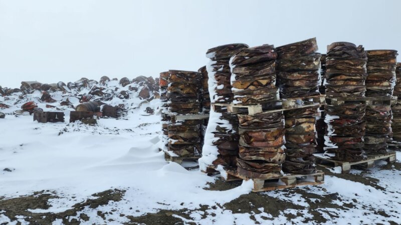 Antártida: retiran residuos que quedaban en la Base Belgrano II