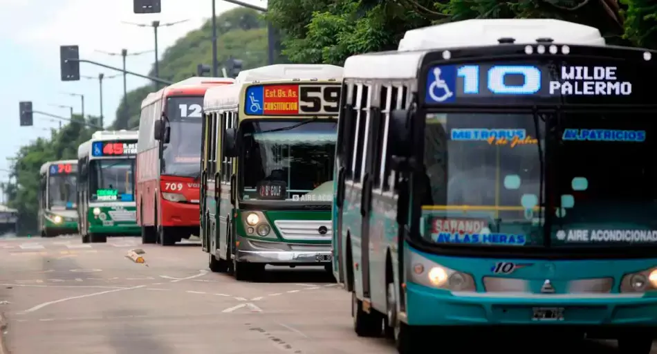 Avanza el traspaso de 32 líneas de colectivos al gobierno de CABA(con video)
