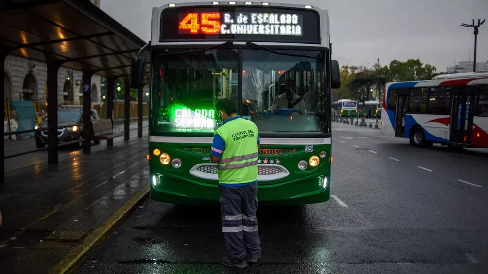Desde el 1 de marzo rige el nuevo cuadro tarifario en colectivos y trenes