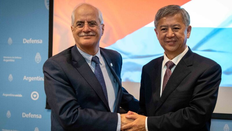 Taiana recibió a funcionarios chinos de ciencia, tecnología y defensa