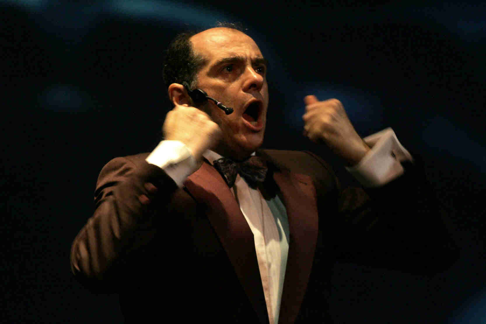 El divulgador musicial Marcelo Arce presenta su shor «Mozart y Lennon» en el teatro Astral