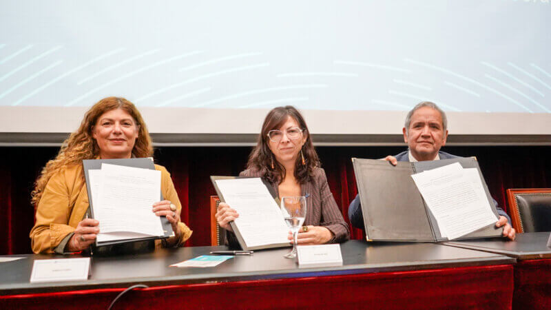 El BNA, la Asociación Bancaria y el SEDRONAR firmaron un convenio para afianzar la prevención de adicciones