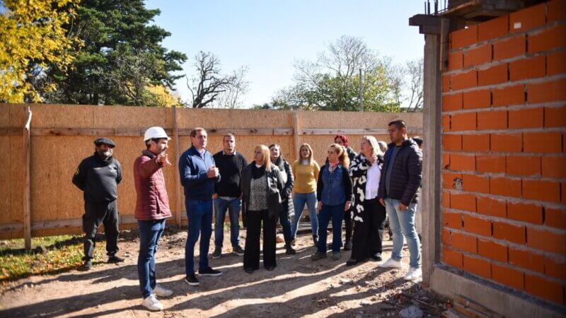La Plata: Garro recorrió las obras de la delegación de Tolosa