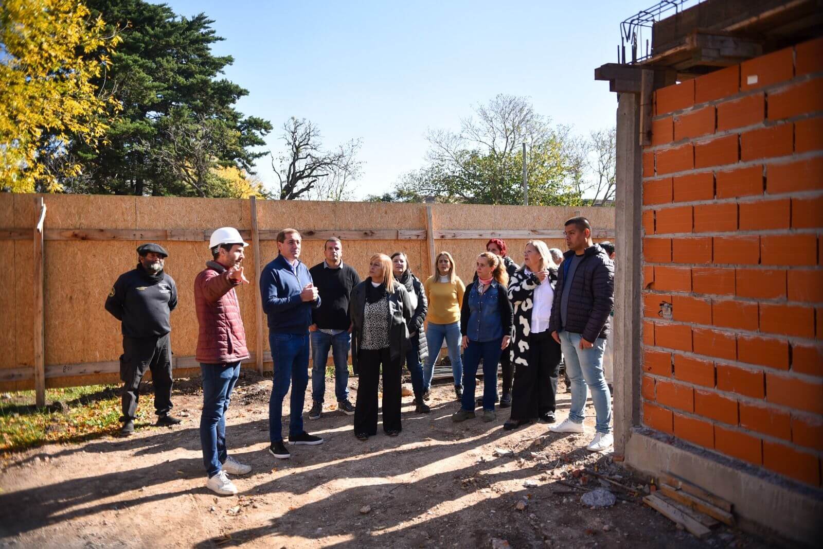 La Plata: Garro recorrió las obras de la delegación de Tolosa