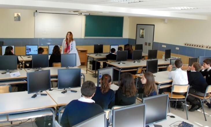 Escuelas privadas de la zona sur del Gran Buenos Aires debaten situación de sector