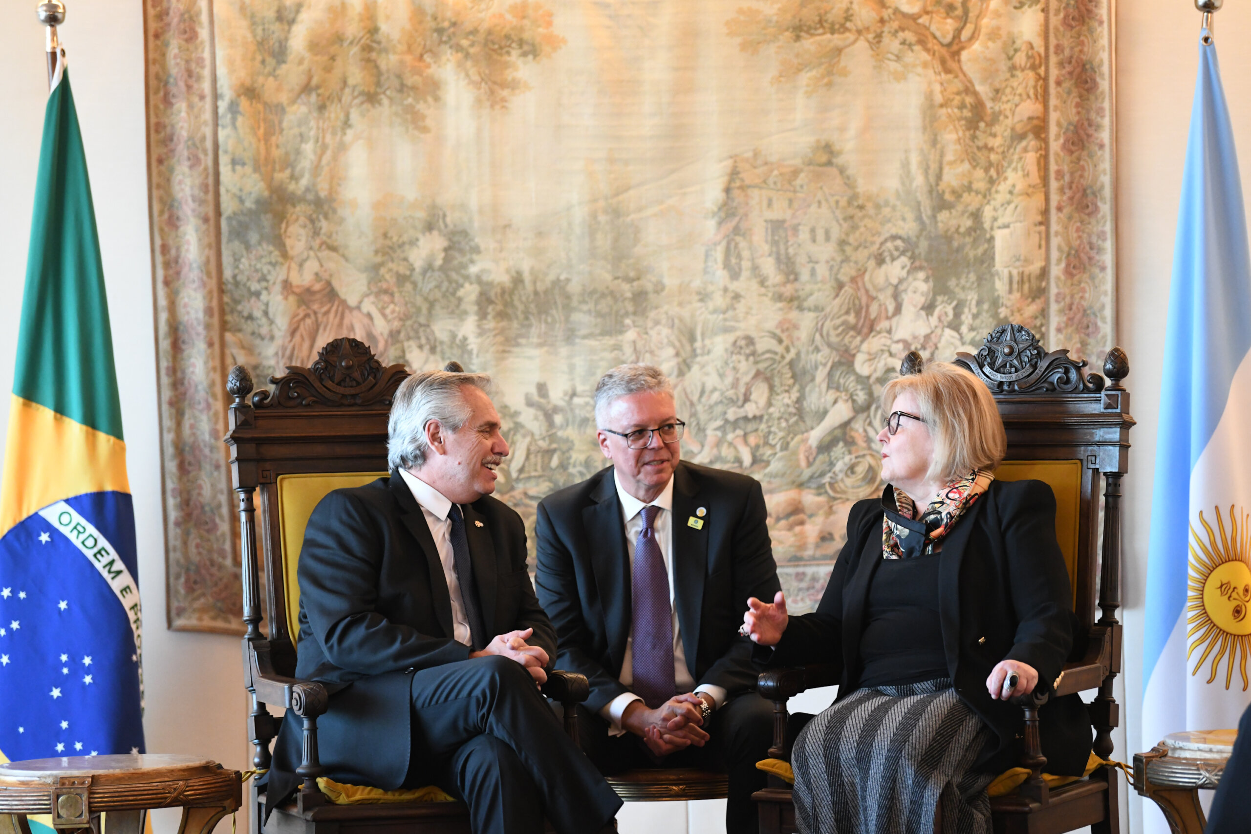 El Presidente se reunió con representantes del Poder Legislativo y Judicial de Brasil