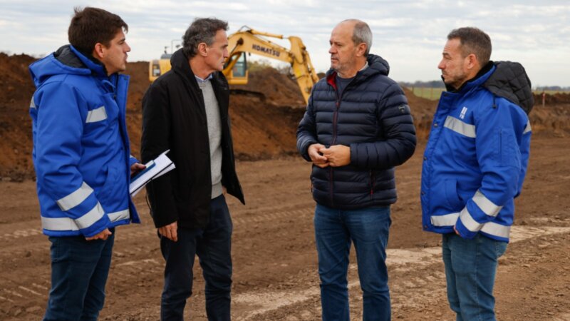 Katopodis recorrió las obras de la Autopista de la Ruta Nacional 7