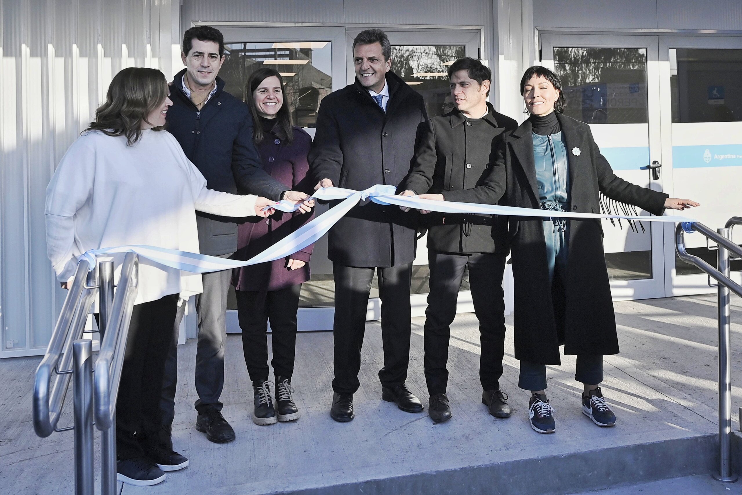 Se inauguró el edificio de una nueva Unidad de Atención Integral de la ANSES en Ezpeleta Oeste