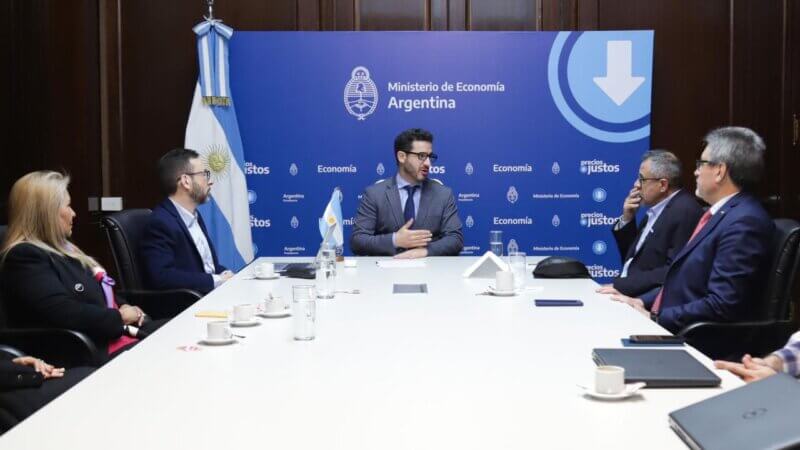 Comercio sigue de cerca la evolución de Precios Justos Barriales