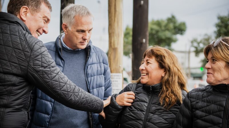 Santilli recorrió Morón y mantuvo contacto con comerciantes y vecinos