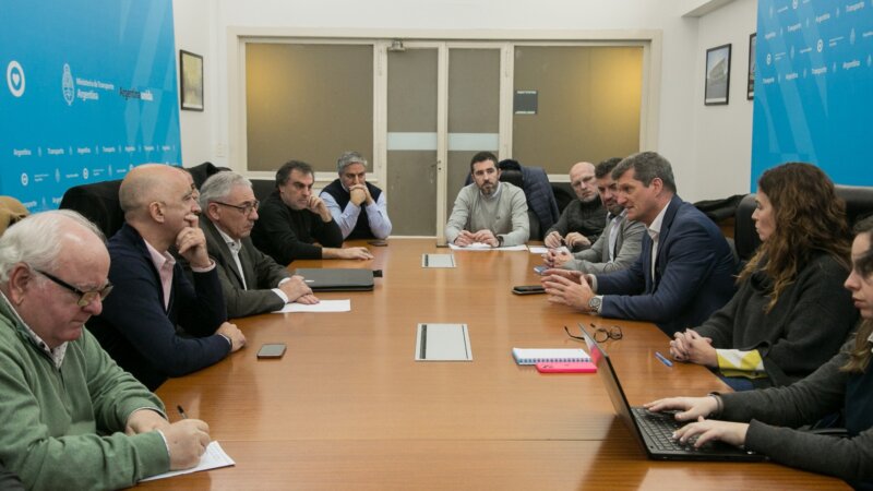 El gobierno evaluó con cámaras del transporte costos no salariales del sector