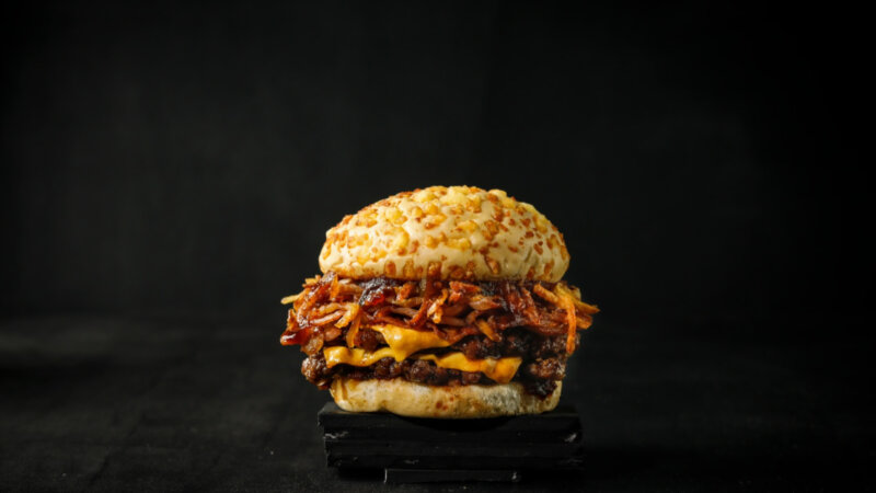 Bruce Grill Station combate el invierno con sus smash burgers a precio especial