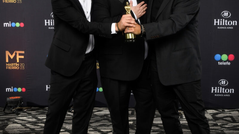 “100 Argentinos dicen” fue nuevamente premiado en la gala de los Martín Fierro
