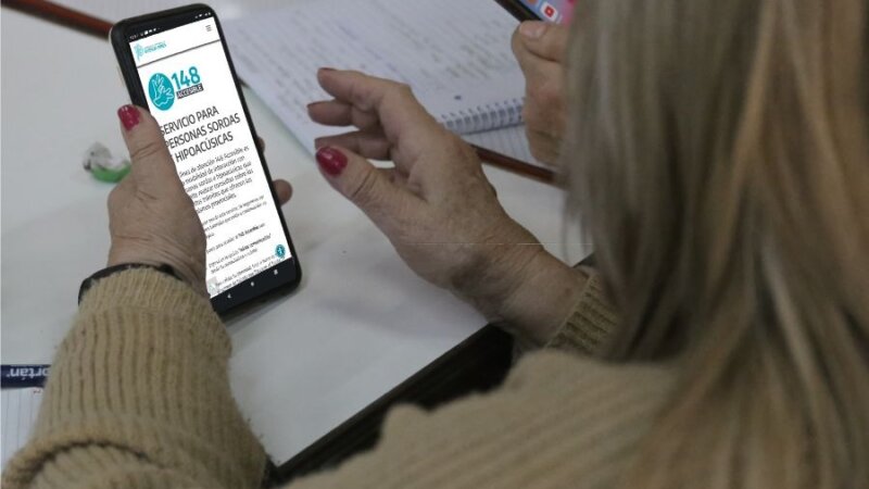 Organismos bonaerense atenderá consultas en línea para personas sordas e hipoacúsicas