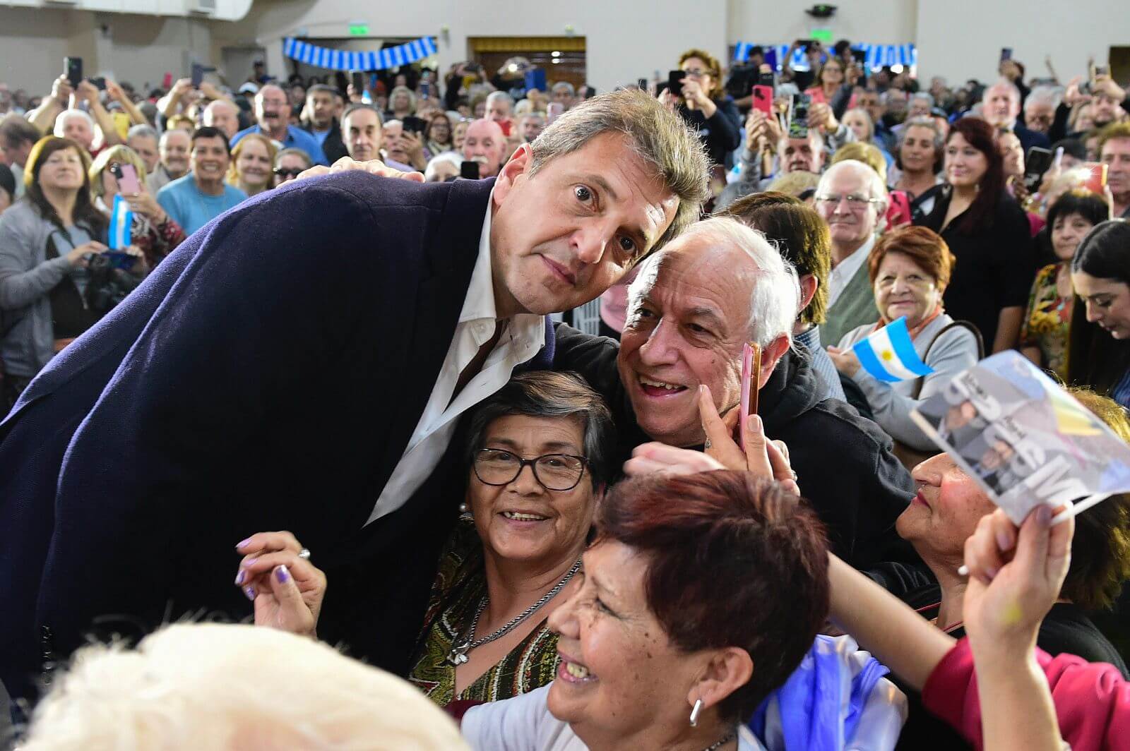En Mendoza, Massa encabezó encuentro con empresarios y productores regionales