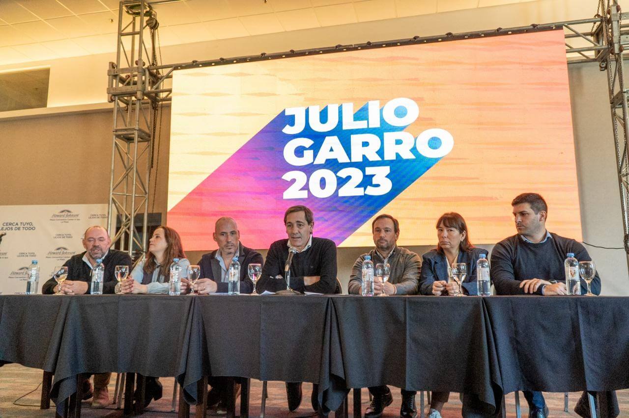 Metrobús, Nueva Terminal de ómnibus, Policía de la Ciudad, las propuestas de Garro para La Plata