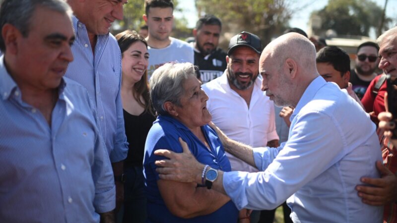 Rodríguez Larreta encabezó un multitudinario acto con militantes junto a Alfaro en Tucumán