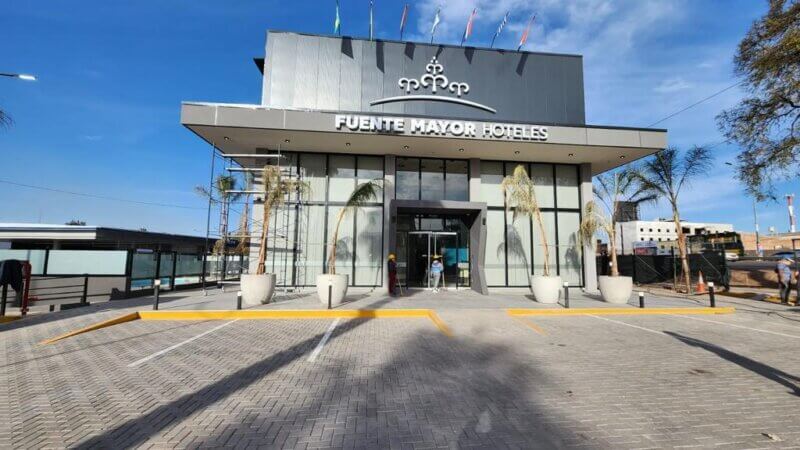En Mendoza se inaugura un hotel en la terminal de ómnibus