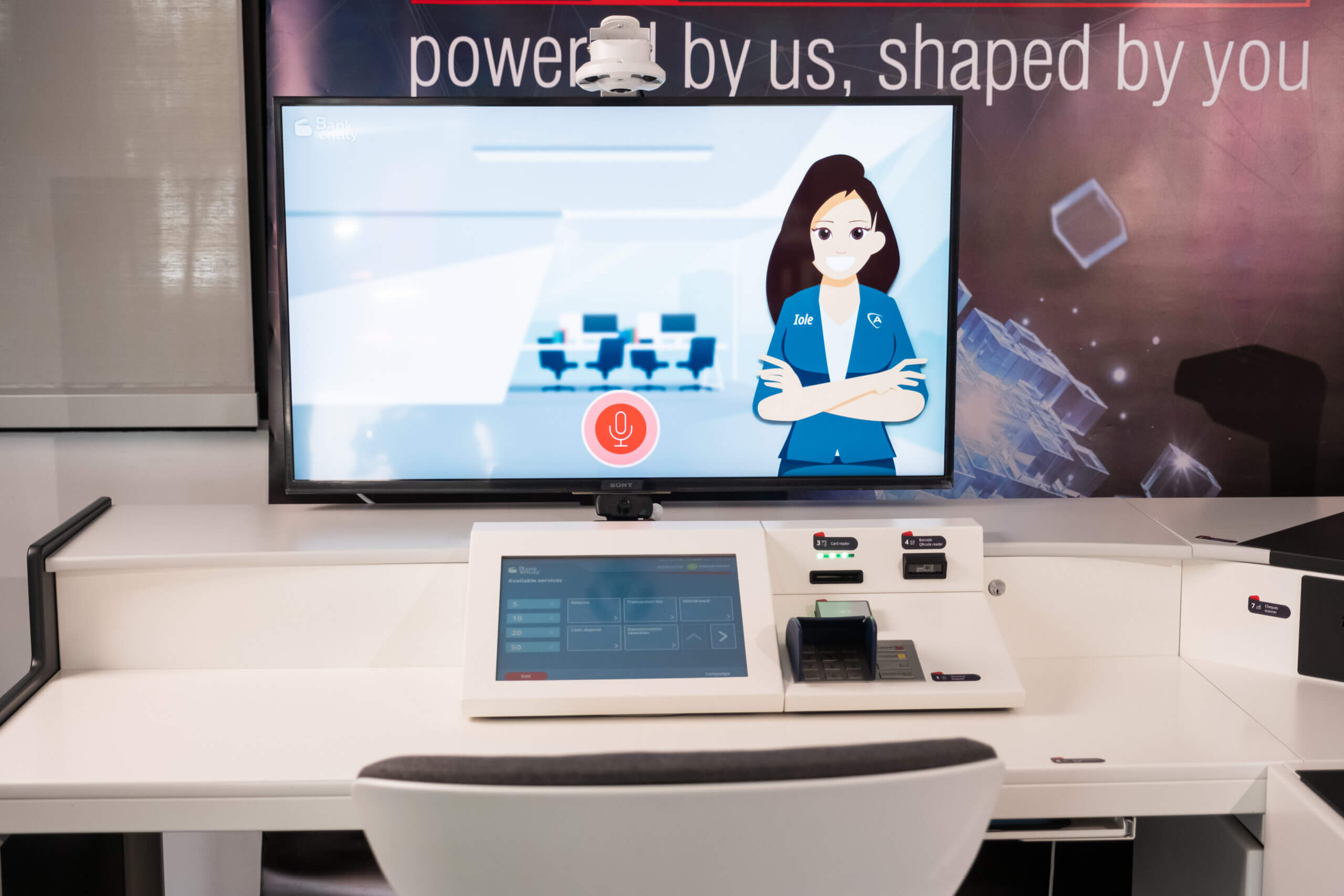 ¿El asistente virtual con Inteligencia Artificial, logrará revolucionar la experiencia del cliente bancario?
