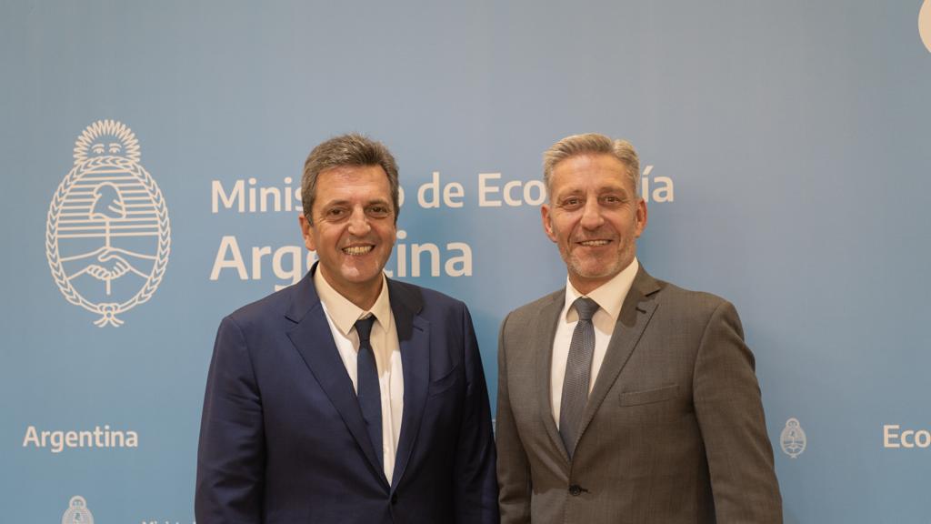 Arcioni celebró las medidas de Massa para el sector petrolero