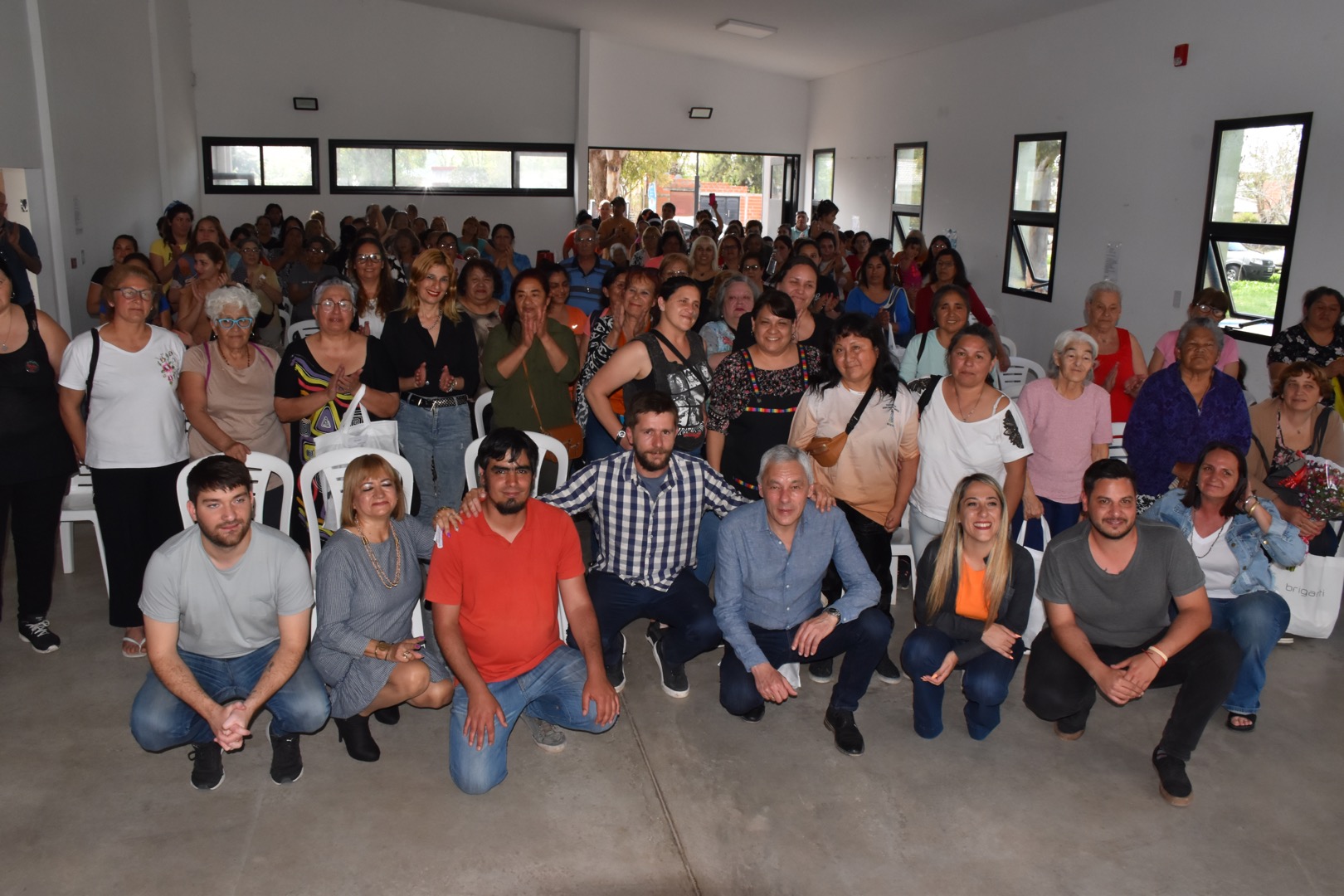 Reconocen la labor de las manzanares y comadres en Berisso