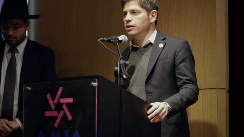 Kicillof participó del Encuentro Federal por la Memoria en la AMIA