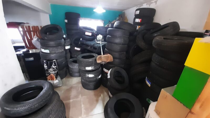 Gendarmería secuestró un cargamento de 350 neumáticos de origen ilegal