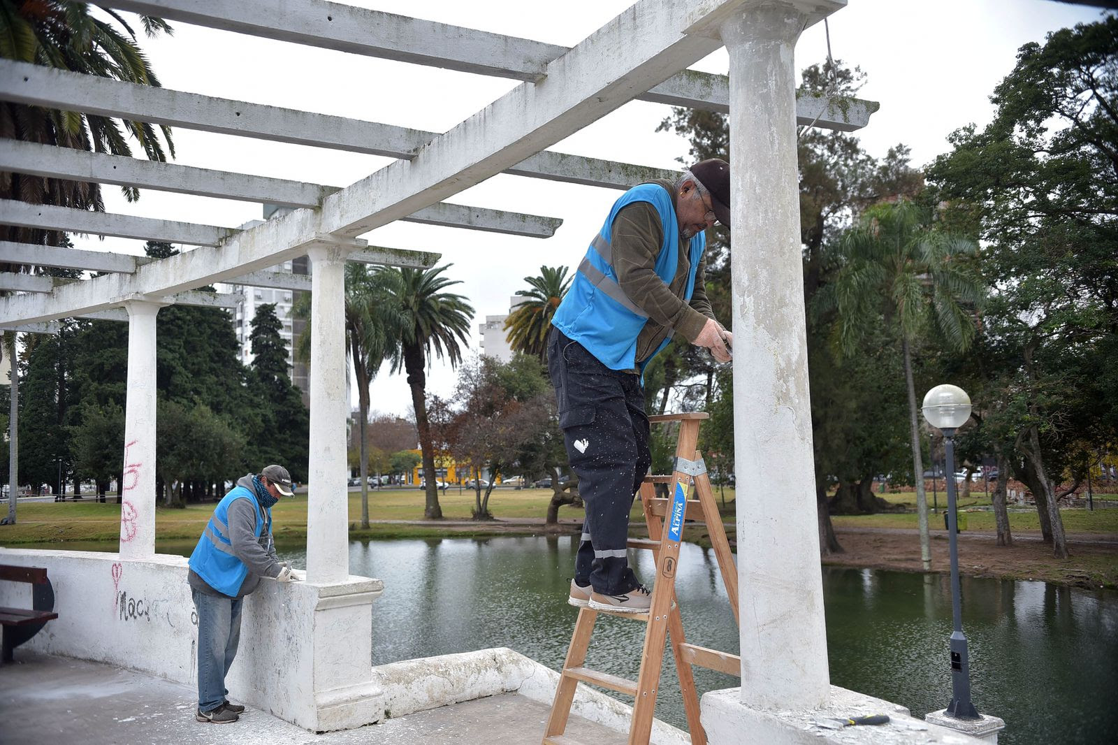 La Plata: megaoperativo de limpieza y puesta en valor en el Parque Saavedra