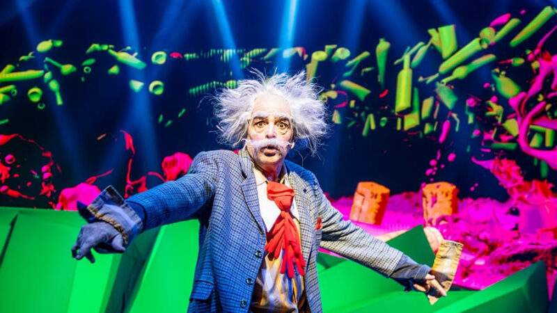 Carlos March es «El bebedor» en El Principito 2024 y muy pronto Eternauta (Netfflix)