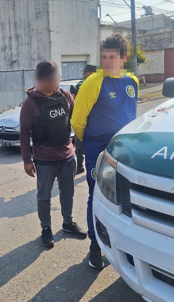 Santa Fe: tres barrabravas de Rosario Central detnidos por comercialización de drogas