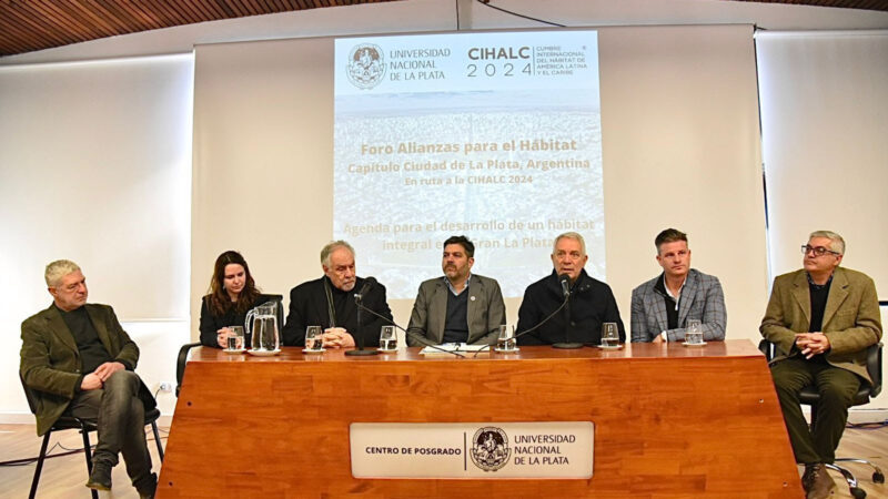 Alak:»En los últimos años, La Plata se ha transformado en un territorio con enormes desigualdades“