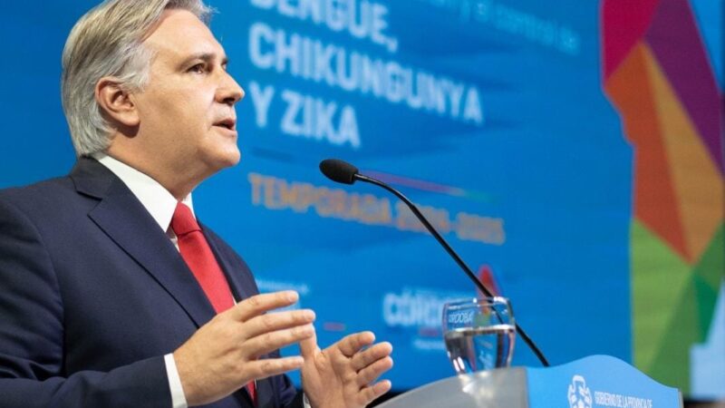 Llaryora anunció la compra de vacunas contra el dengue