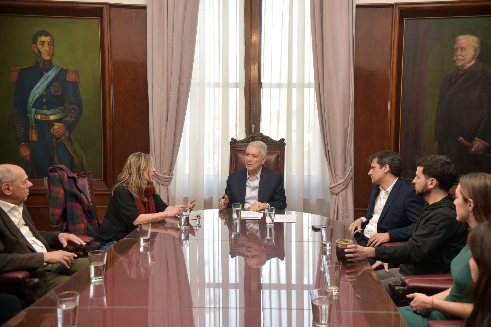 La Plata: Alak busca reconstruir el archivo municipal en acuerdo con la UNLP