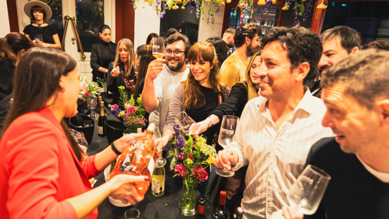«Vinos & Flores»: llega la tercera edición organizada por Amparo Mercado Gourmet