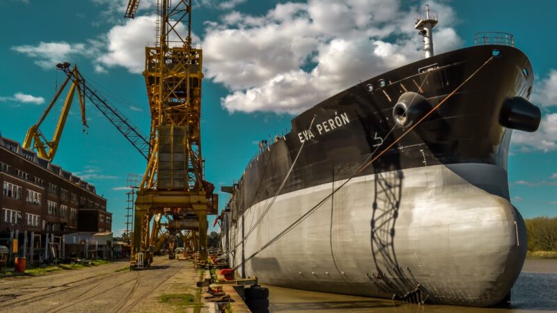 Trabajadores del Astillero Rio Santiago lanzaron una fuerta advertencia
