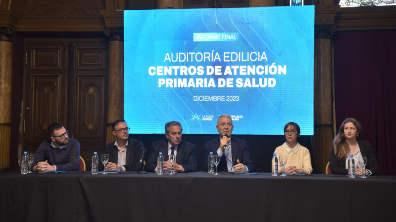 La Plata: Alak presentó un informe sobre salud