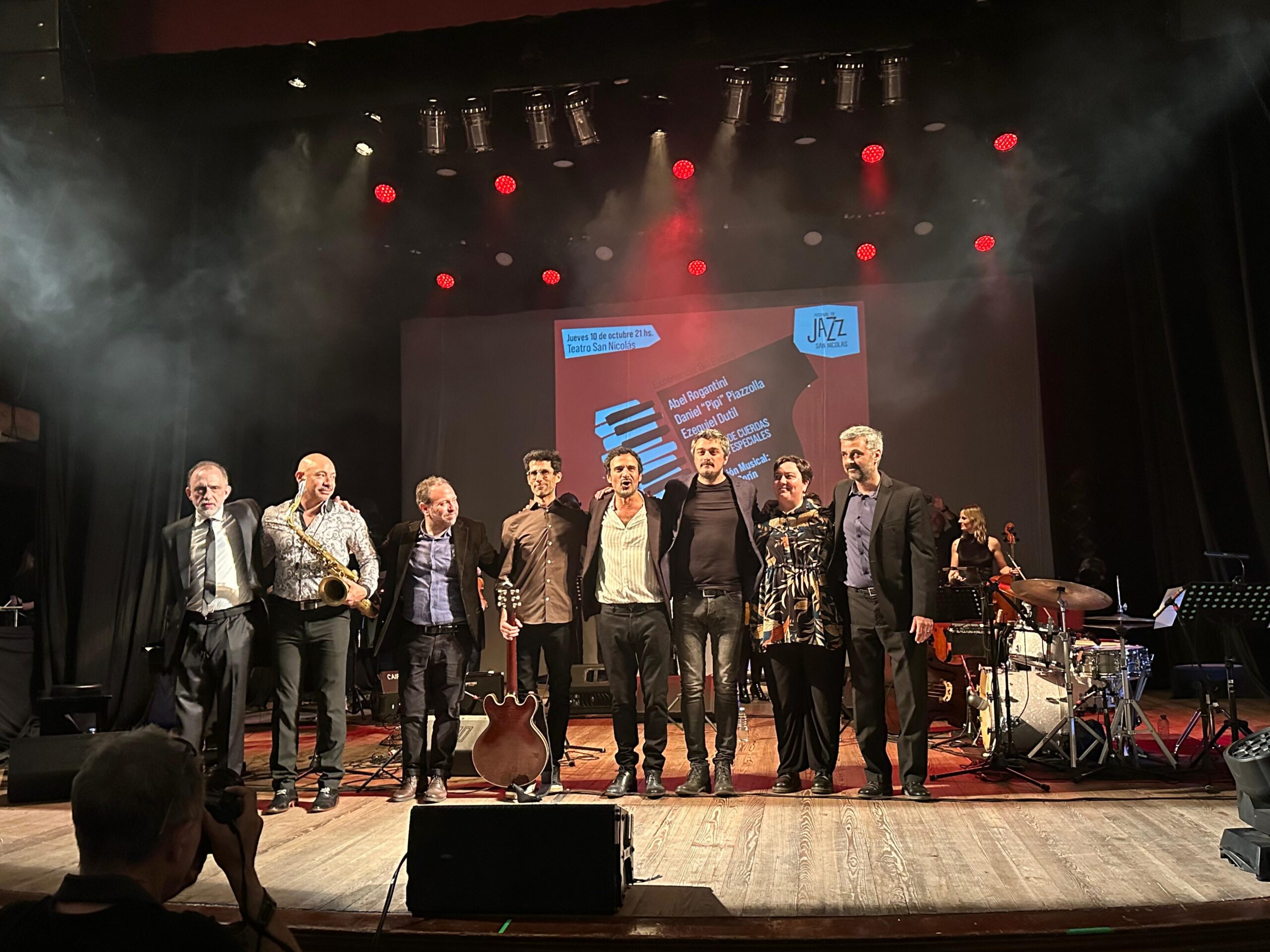 San Nicolás vivió una noche mágica con la  «Experiencia Bill Evans»